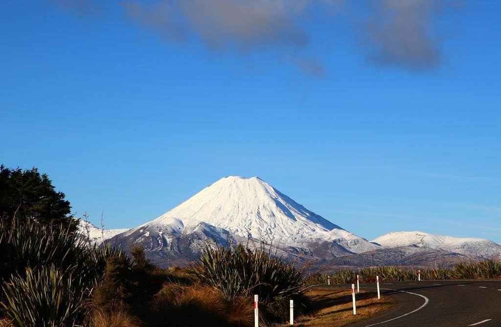 Hotel Tussock Grove Ohakune Exterior foto